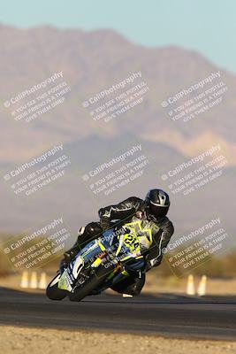 media/Dec-07-2024-CVMA (Sat) [[21c5f1ef85]]/Race 13-Amateur Supersport Middleweight/